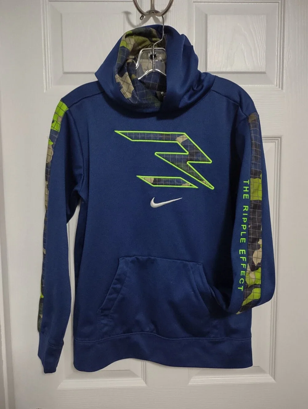 Ripple Effect Hoodie (XL)